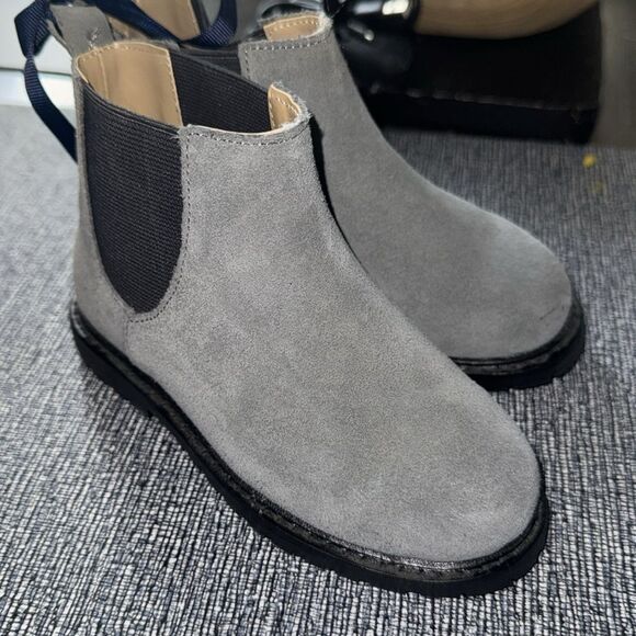 🔥Janie and Jack Gray Black Chelsea Boots with Suede Upper Sz 9 New - Picture 4 of 5